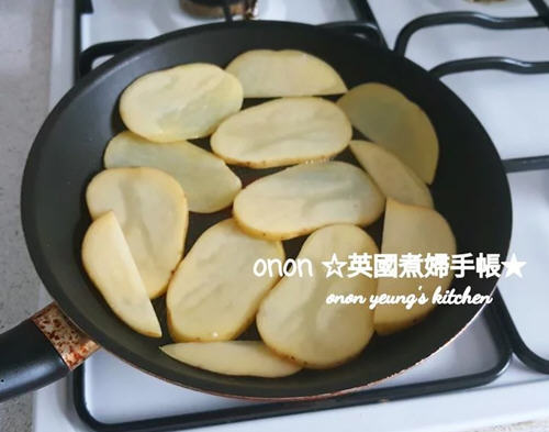 夏季简单菜肴香煎奶油马铃薯的制作方法