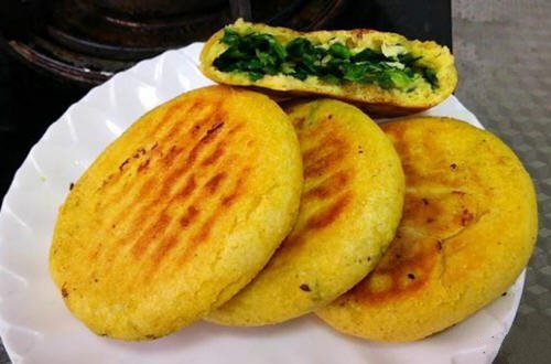 做法简单容易上手的电饼铛菠菜馅饼
