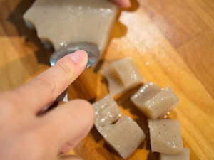 日式炖牛筋蒟蒻的做法图解，嫩滑软糯超下饭
