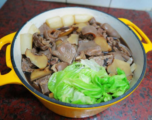 立冬时节做道美味的白萝卜炖羊肉