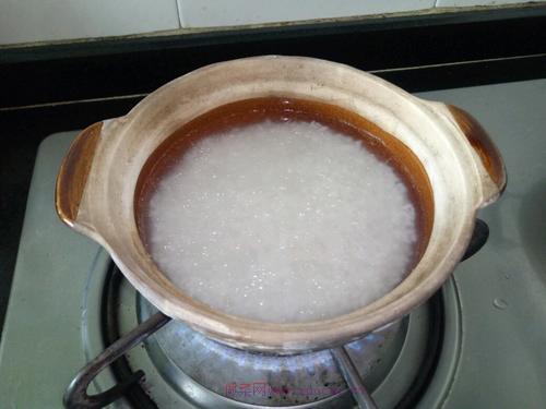 味道清淡，口感细腻，营养丰富的广式油盐饭怎么做好