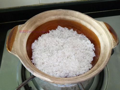 味道清淡，口感细腻，营养丰富的广式油盐饭怎么做好