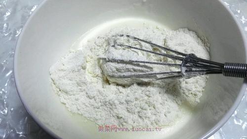 斑马纹抹茶威风蛋糕的做法介绍