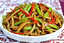 具有独特香味的香干肉丝做法介绍