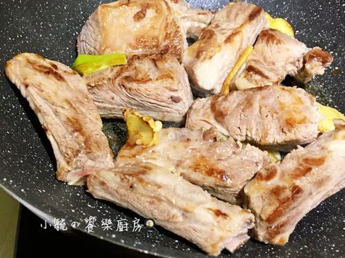 年夜饭寓意好兆头的步步高升排骨