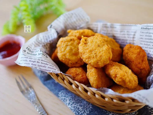 做法非常简单的油炸豆腐鸡块味道超赞
