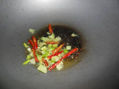 青椒炒豆腐干怎么做好吃又简单