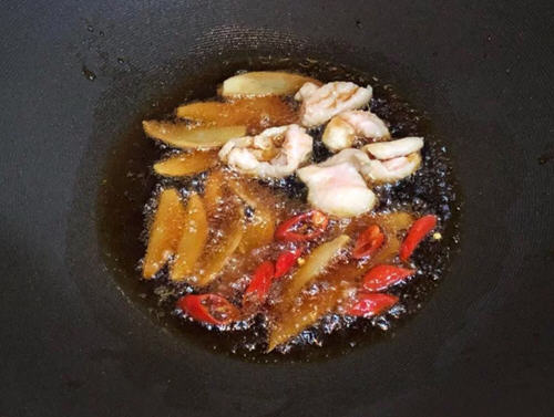 营养又美味的三杯鸡胸肉做法分享