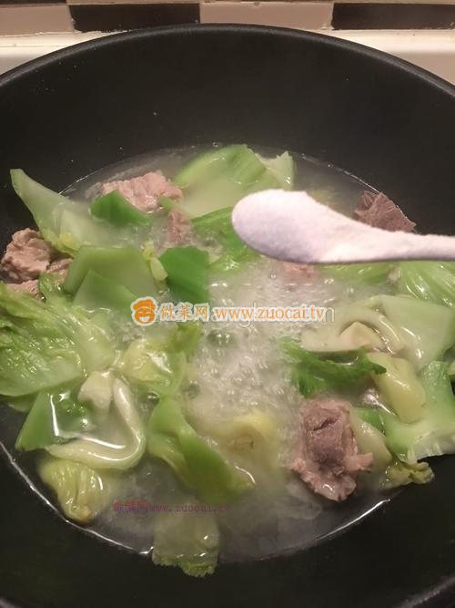 清香又营养，解暑又降火的芥菜排骨汤的做法介绍