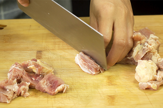 鲜嫩解馋、好吃不腻、大人小孩都喜欢的牙签肉的做法