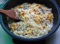 吃起来非常香的腊味蛋炒饭的做法图解 吃起来非常香的腊味蛋炒饭的做法图解