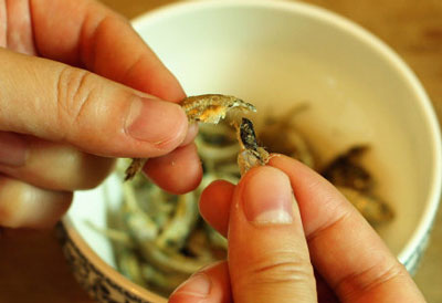 口感鲜美，营养丰富的鳀鱼高汤怎么做