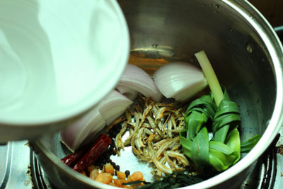 口感鲜美，营养丰富的鳀鱼高汤怎么做