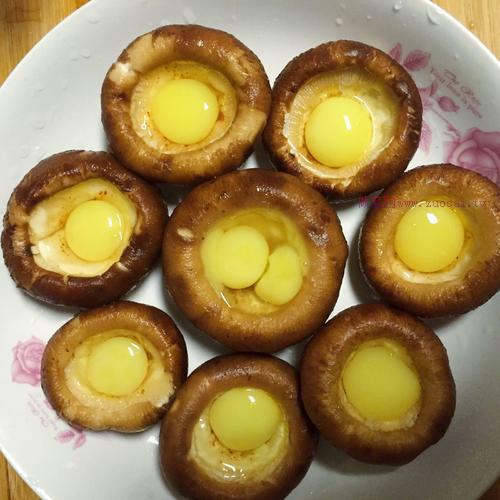 香菇蒸鹌鹑蛋的做法 香菇蒸鹌鹑蛋的做法