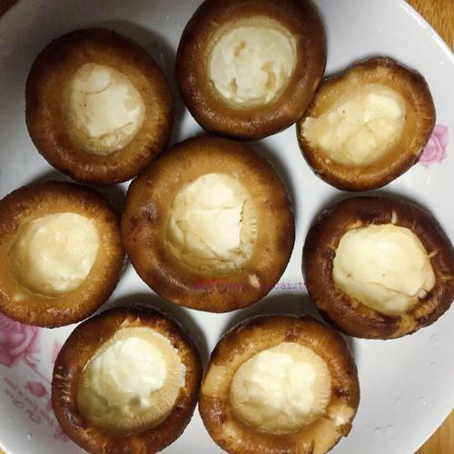 香菇蒸鹌鹑蛋的做法 香菇蒸鹌鹑蛋的做法