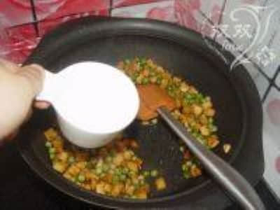 口感鲜嫩,味道清香,风味独特的杏鲍菇的家常做法 口感鲜嫩,味道清香,风味独特的杏鲍菇的家常做法