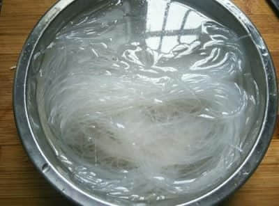 手把手教你做干捞粉的做法,美味可口,做法简单! 手把手教你做干捞粉的做法,美味可口,做法简单!