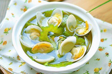 味道肥美，每一口都是满满汁水的贝类海鲜的做法