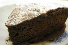 怎么做巧克力蛋糕口感轻盈而不腻