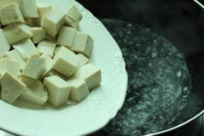 色泽红亮，香辣充鼻的麻婆豆腐怎么做？