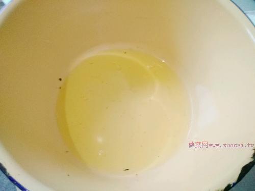 西王油蛋糕卷的做法 西王油蛋糕卷的做法