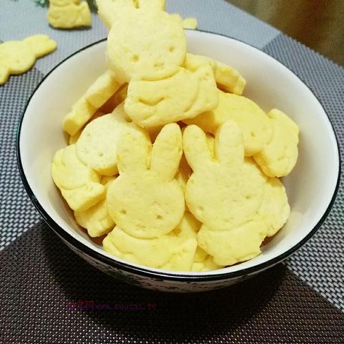 好吃不腻小朋友超喜欢的小兔子曲奇饼干怎么做 好吃不腻小朋友超喜欢的小兔子曲奇饼干怎么做