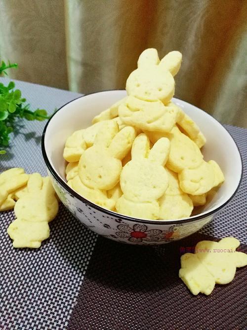 好吃不腻小朋友超喜欢的小兔子曲奇饼干怎么做 好吃不腻小朋友超喜欢的小兔子曲奇饼干怎么做