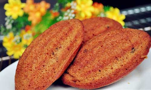 小编为大家介绍四种让眼睛更明亮的食物