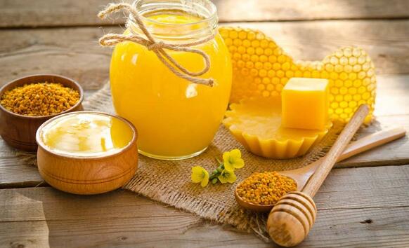 3岁婴儿能吃蜂蜜吗，宝宝吃蜂蜜的三大注意事项