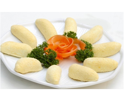 揭秘6个月宝宝便秘食谱：红薯香蕉米糊