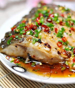 红烧草鱼块怎么做好吃_红烧草鱼块的营养价