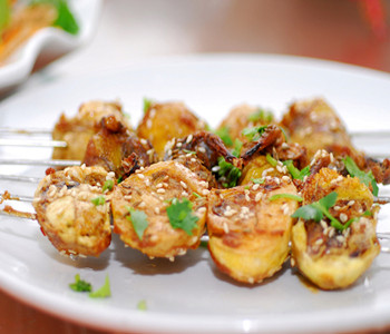 【章鱼小丸子怎么做好吃】正宗章鱼小丸子做法