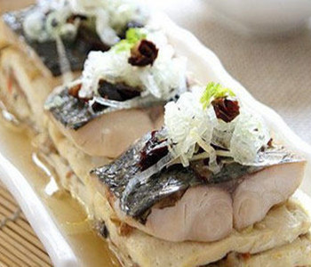 【草鱼怎么做好吃又简单】草鱼的营养价值_草鱼如何挑选