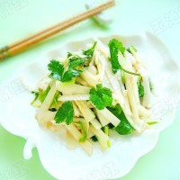 推荐几款对抗雾霾天的日常饮食 对抗雾霾天气有妙招 白萝卜炖蜂蜜的做法图解6