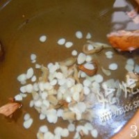 推荐几款对抗雾霾天的日常饮食 对抗雾霾天气有妙招 罗汉果杏仁猪肺汤的做法图解12