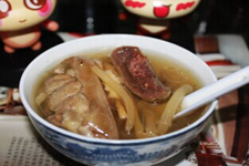 起到通乳作用的民间偏方通草猪蹄汤的做法介绍