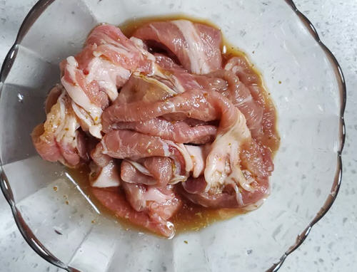 鸡肉干拌面简单的拌一拌味道特别的香