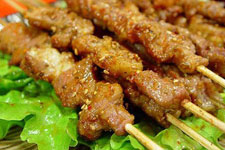 分享外焦里嫩、滋滋冒油的羊肉串怎么烤 分享外焦里嫩、滋滋冒油的羊肉串怎么烤