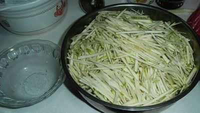 有特殊的鲜味和香味的芥菜丝的腌制方法介绍 有特殊的鲜味和香味的芥菜丝的腌制方法介绍