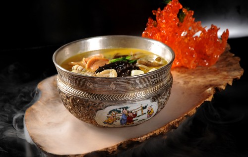 鸡汤虽补但是有四类不宜喝鸡汤的人