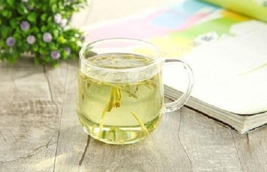 春季喝花茶,让你的身体像花瓣一样舒展