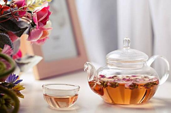 春季喝花茶,让你的身体像花瓣一样舒展