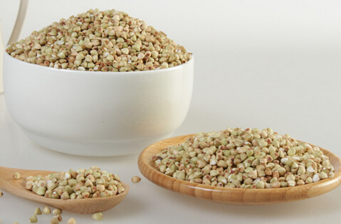 给大家普及一下营养非常丰富的荞麦