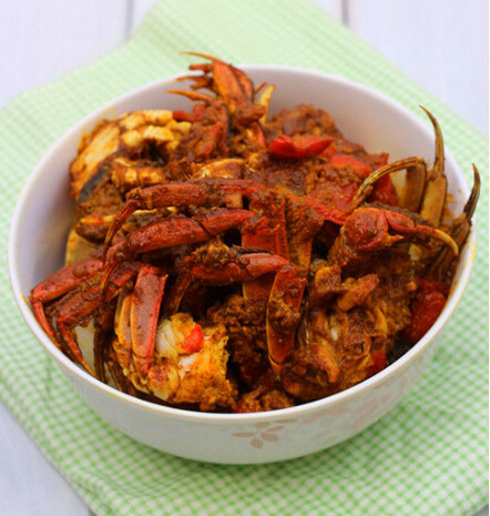 椰汁咖喱大闸蟹怎么做，为我国久负盛名的美食