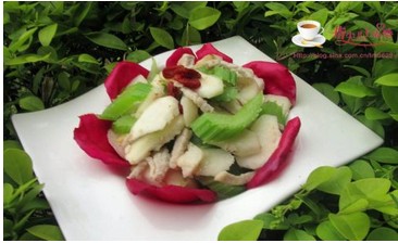 少油版——荸荠西芹炒肉丝