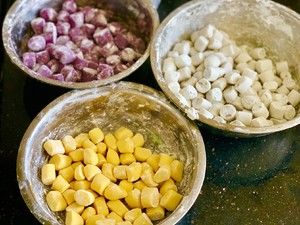 超简单芋圆做饭怎么做_芋圆做饭的做法
