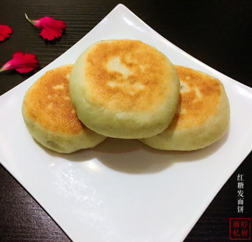 家常红糖发面饼的做法,甜香可口非常好吃 家常红糖发面饼的做法,甜香可口非常好吃