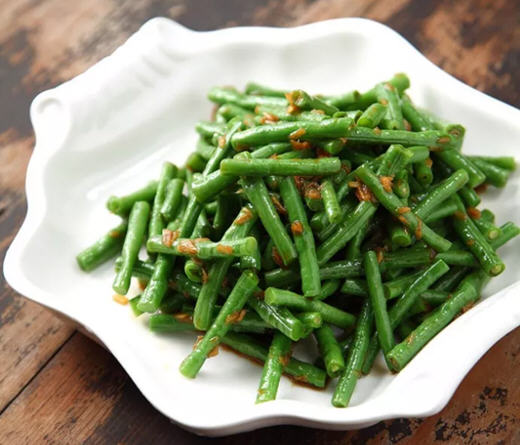 姜汁豇豆,姜汁的微辛与豇豆的脆嫩完美融合 姜汁豇豆,姜汁的微辛与豇豆的脆嫩完美融合