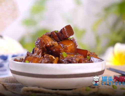 不用炒糖色,直接用红烧汁做的红烧肉也很香