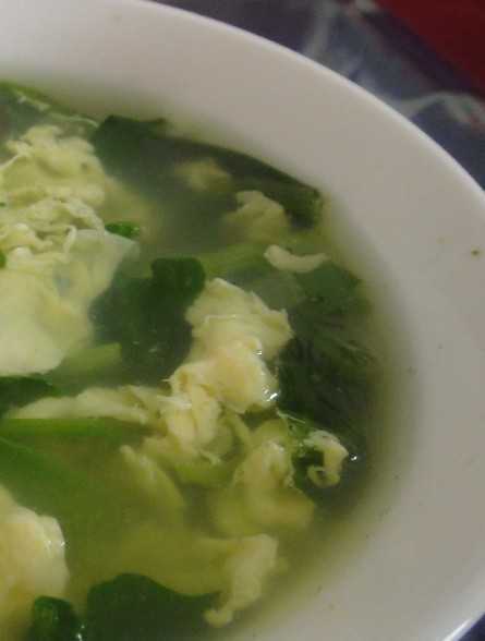 鸡蛋不散花菠菜不发涩且健脑益智的菠菜鸡蛋汤做法